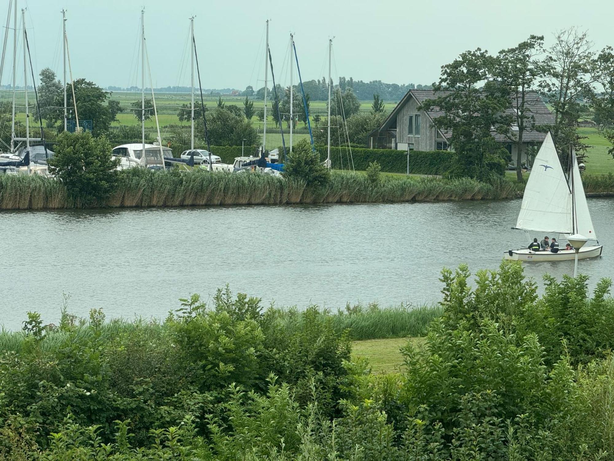 Watervilla Met Prachtig Uitzicht Stavoren Exterior photo